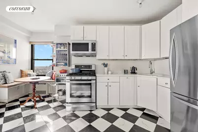 303 Beverley Road #8D, Brooklyn, NY 11218 - Photo 4