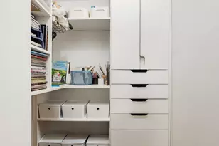 303 Beverley Rd, New York City, NY 11218 - Photo 8