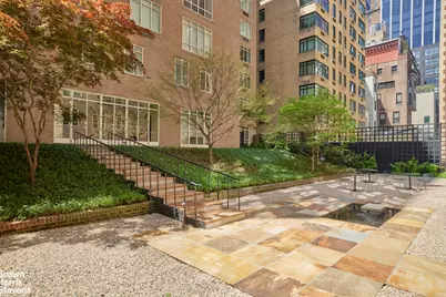 17 W 54th Street #8B, New York City, NY 10019 - Photo 8