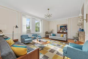 32 E 64th St, New York City, NY 10021 - Photo 2