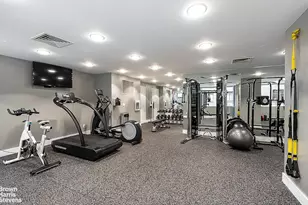 205 W 76th St, New York City, NY 10023 - Photo 10