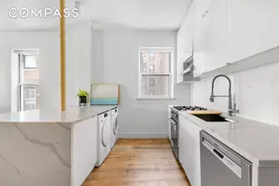 345 W 70th St, New York City, NY 10023 - Photo 4