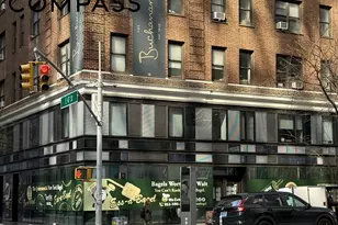 236 E 47th St, New York City, NY 10017 - Photo 16