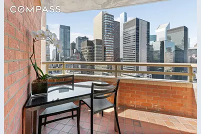 236 E 47th Street #27DE, New York City, NY 10017 - Photo 6