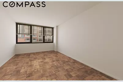 301 E 45th Street #5E, New York City, NY 10017 - Photo 4