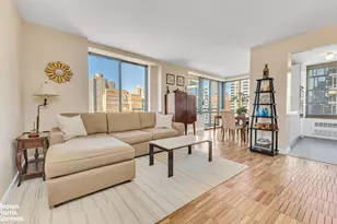 300 E 85th St, New York City, NY 10028 - Photo 4