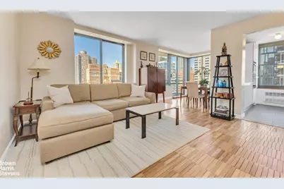 300 E 85th Street #1803, New York City, NY 10028 - Photo 1