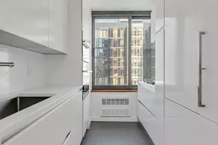 300 E 85th St, New York City, NY 10028 - Photo 6
