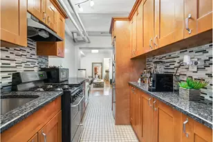 28 Perry St, New York City, NY 10014 - Photo 4