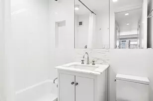 360 E 72nd St, New York City, NY 10021 - Photo 8