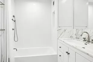 360 E 72nd St, New York City, NY 10021 - Photo 6