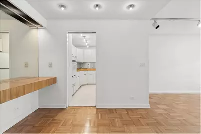 205 E 63rd Street #16F, New York City, NY 10065 - Photo 2