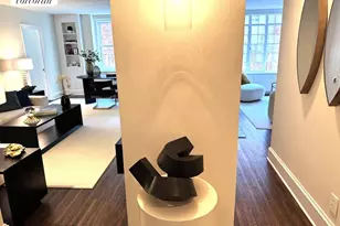 222 E 71st St, New York, NY 10021 - Photo 6