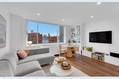 250 S End Avenue #12G, New York City, NY 10280 - Photo 1