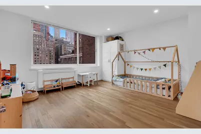 250 S End Avenue #12G, New York, NY 10280 - Photo 6