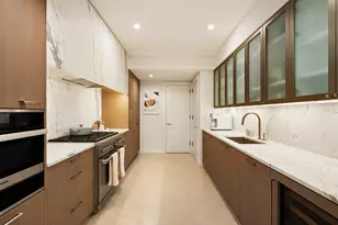 200 Amsterdam Ave, New York, NY 10024 - Photo 4