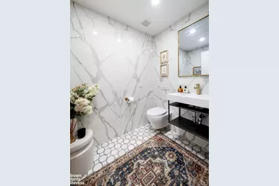 333 E 82nd Street #4D, New York, NY 10028 - Photo 8