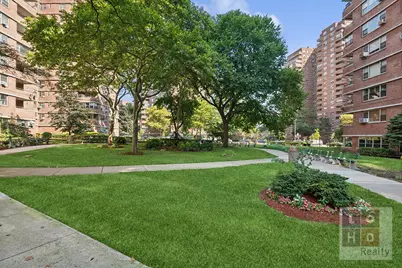 477 Fdr Drive #1605, New York, NY 10002 - Photo 22