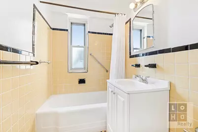 477 Fdr Drive #1605, New York, NY 10002 - Photo 18