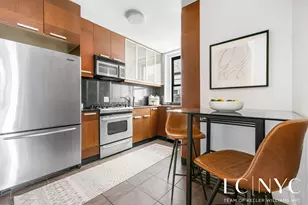 146 E 49th St, New York City, NY 10017 - Photo 10