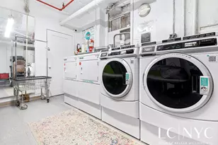 146 E 49th St, New York, NY 10017 - Photo 8