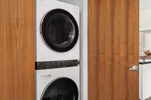 261 W 28th St, New York City, NY 10001 - Photo 14