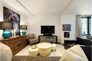 425 W 50th St, New York City, NY 10019 - Photo 2