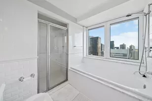 425 5th Ave, New York City, NY 10016 - Photo 6