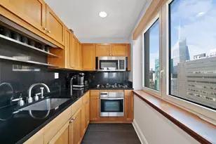 425 5th Ave, New York City, NY 10016 - Photo 4