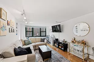 340 E 93rd St, New York City, NY 10128 - Photo 4