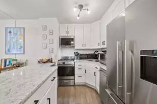 340 E 93rd St, New York City, NY 10128 - Photo 4