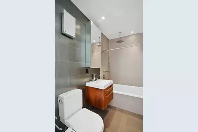 26-26 Jackson Avenue #802, New York City, NY 11101 - Photo 18