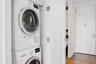 26-26 Jackson Ave, New York City, NY 11101 - Photo 24
