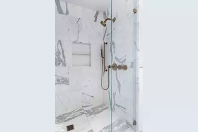 305 E 51st Street #6H, New York, NY 10022 - Photo 12