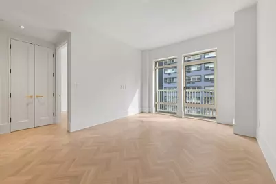 815 Broadway #302, New York City, NY 10003 - Photo 4