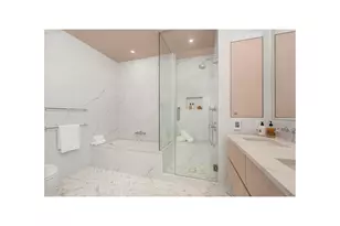 303 W 113th St, New York, NY 10026 - Photo 16