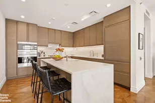 207 W 79th St, New York City, NY 10024 - Photo 2