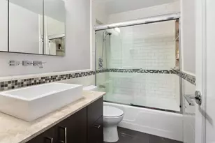 440 E 57th St, New York, NY 10022 - Photo 10