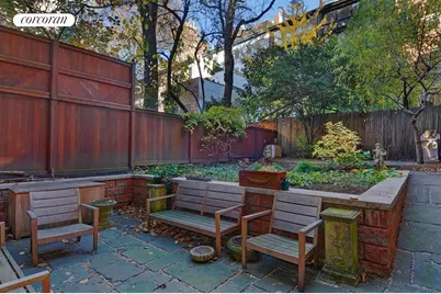 35 W 11th Street, New York City, NY 10011 - Photo 2