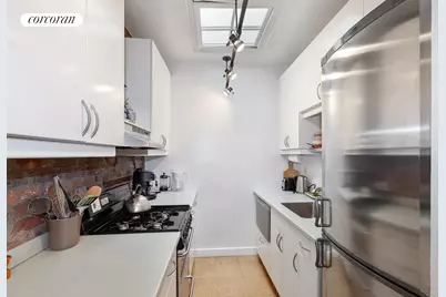 35 W 11th Street, New York, NY 10011 - Photo 16