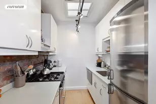 35 W 11th St, New York City, NY 10011 - Photo 16