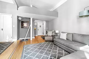 104 E 37th St, New York City, NY 10016 - Photo 4