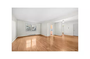 525 W 236th St, Bronx, NY 10463 - Photo 2