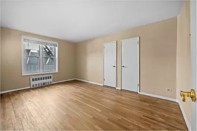 525 W 236th Street #3J, New York City, NY 10463 - Photo 4
