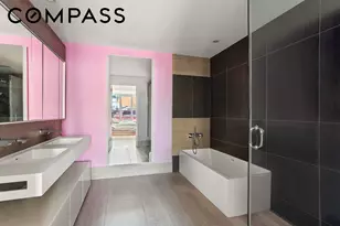 540 W 49th St, New York City, NY 10019 - Photo 8