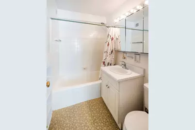 420 E 72nd Street #12E, New York City, NY 10021 - Photo 10