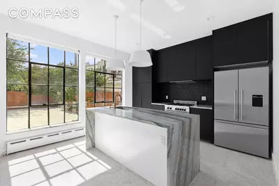 88 Chestnut Street, New York City, NY 11208 - Photo 2