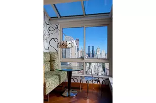 200 E 61st St, New York City, NY 10065 - Photo 4
