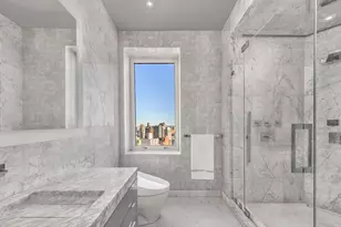 200 E 61st St, New York City, NY 10065 - Photo 16