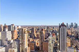 200 E 61st St, New York City, NY 10065 - Photo 14